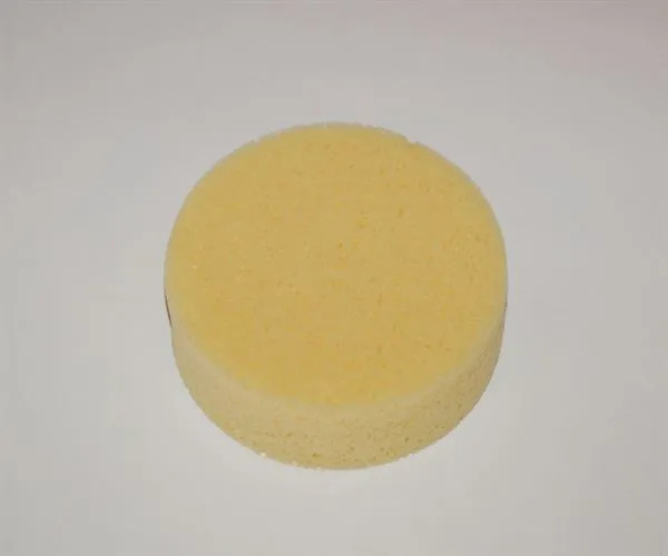Flat sponge for external bottle wiper/drier