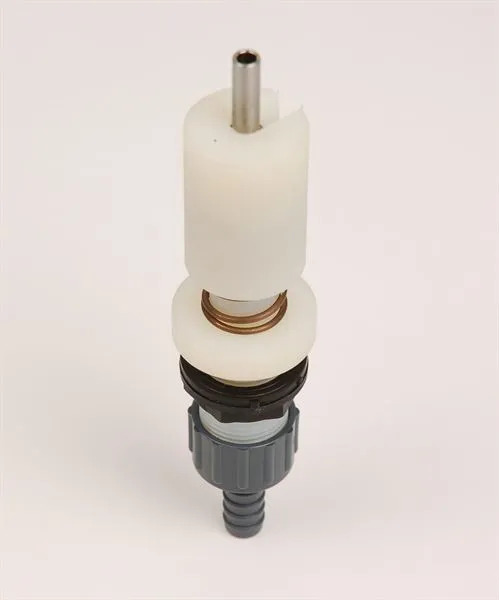 Rinser nozzle for rinser/steriliser sink